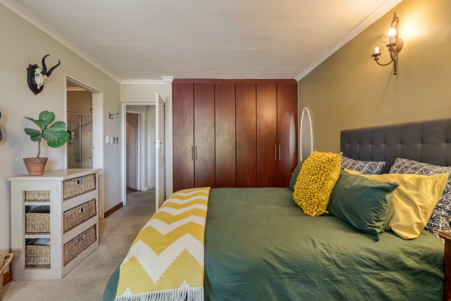 4 Bedroom Property for Sale in Fairview Heights Western Cape
